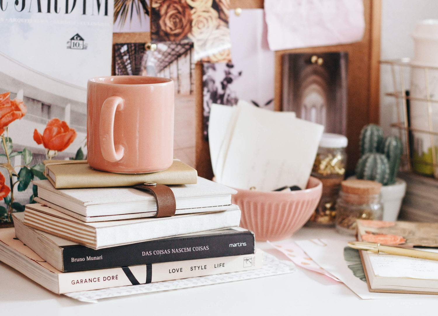 How To Get Organized At Work When You Feel Overwhelmed
