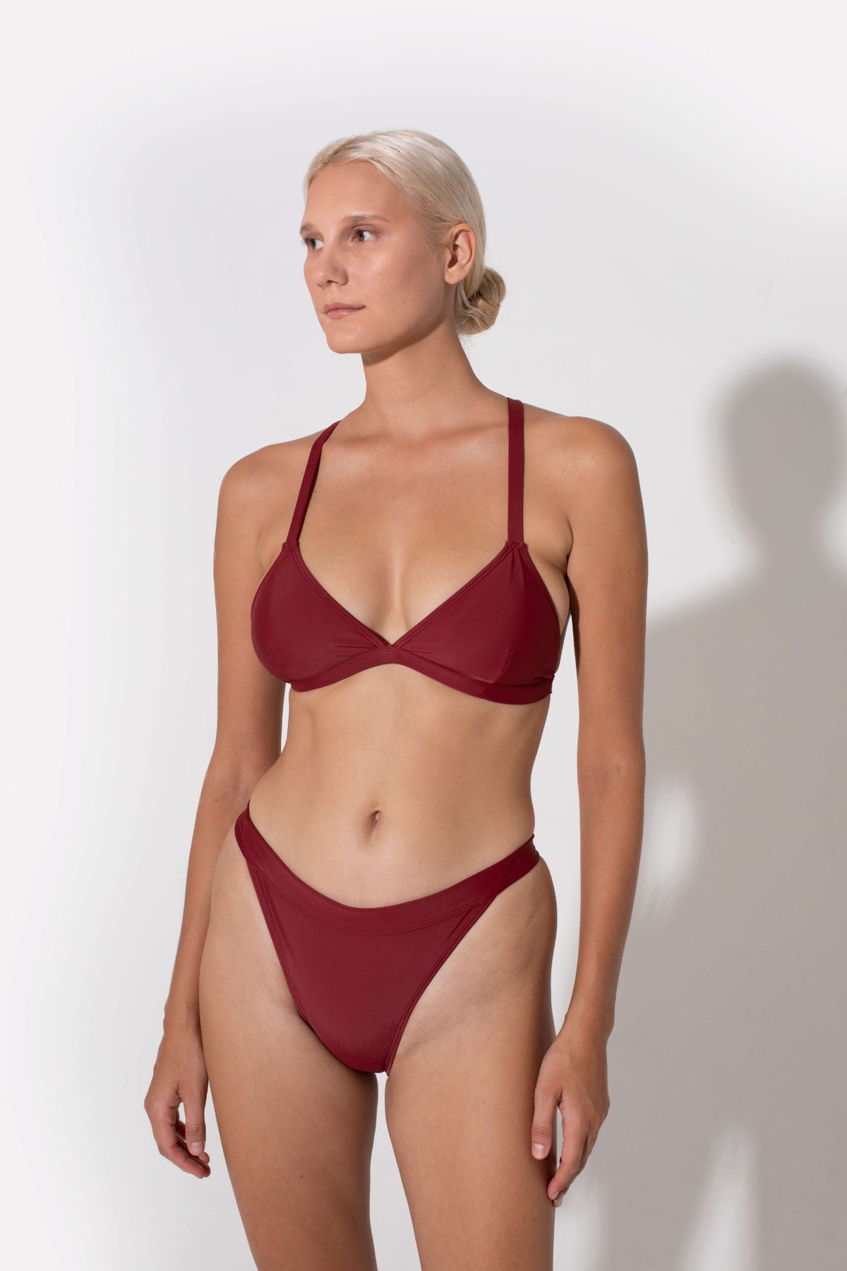 Hedy Mid Rise Bikini Bottoms in burgundy by Kōraru