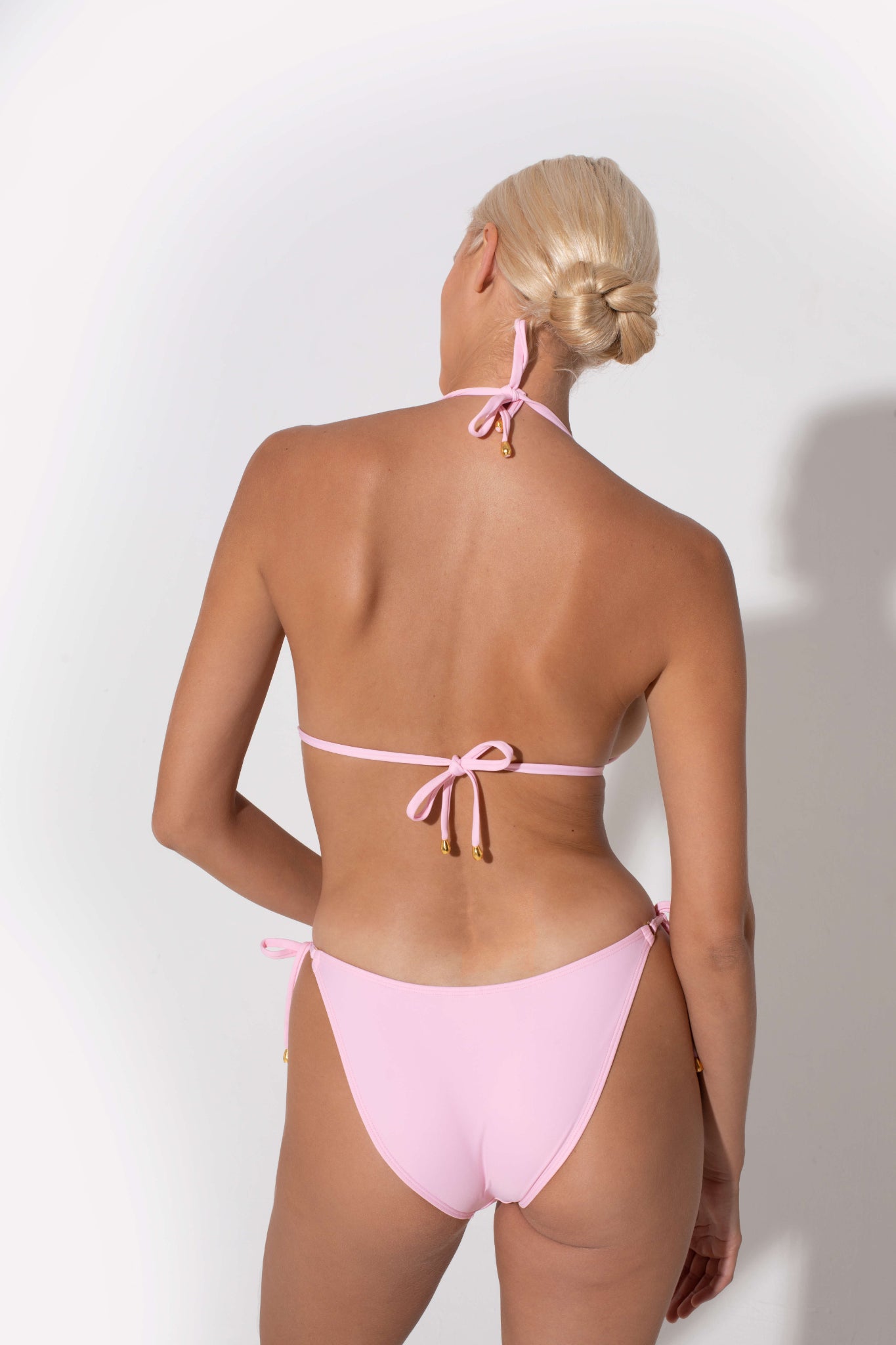 classic and elegant bikini bottoms made from sustainable and high quality fabrics medium coverage